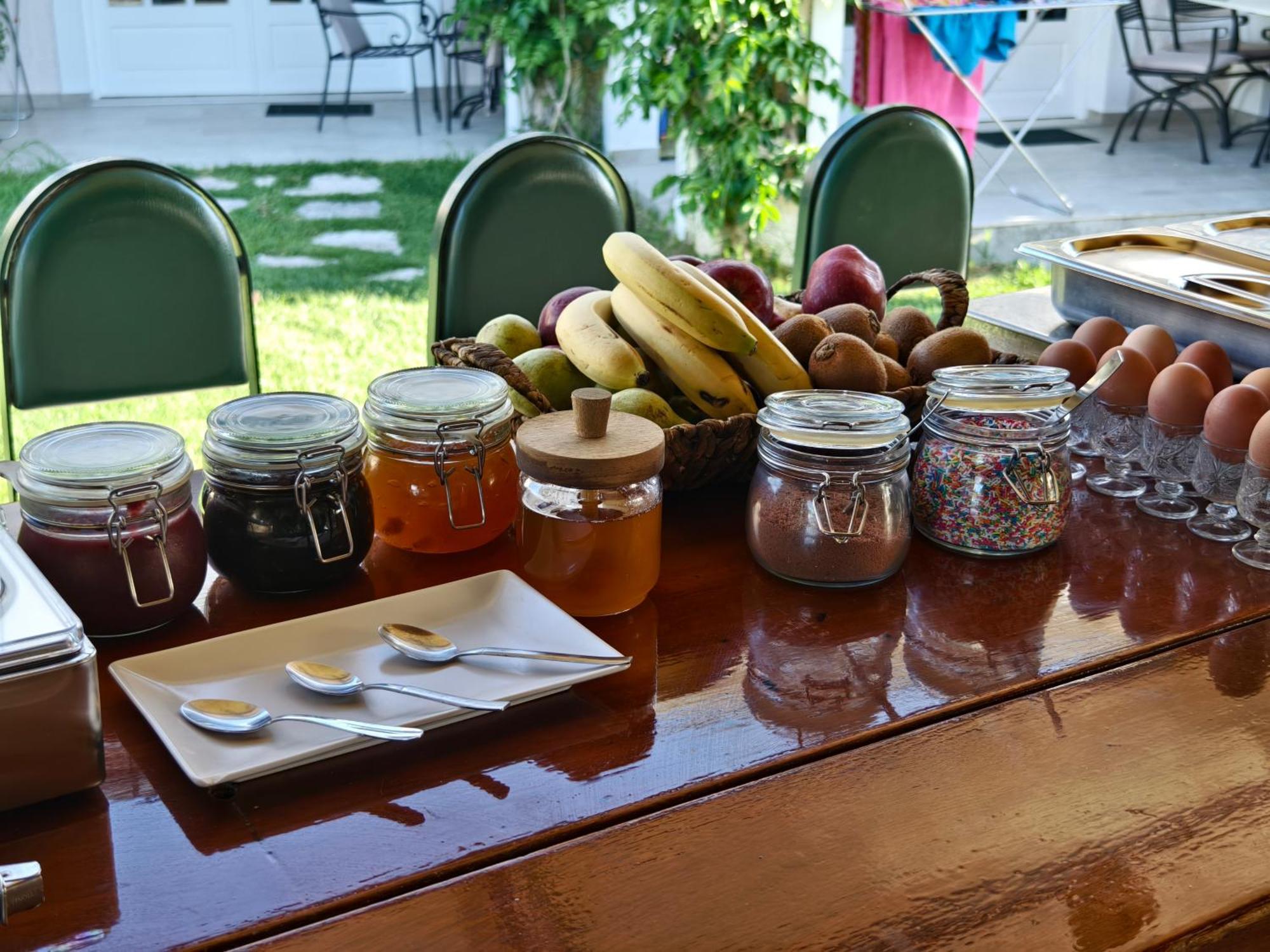 Valentino Corfu Aparthotel Ypsos Eksteriør bilde