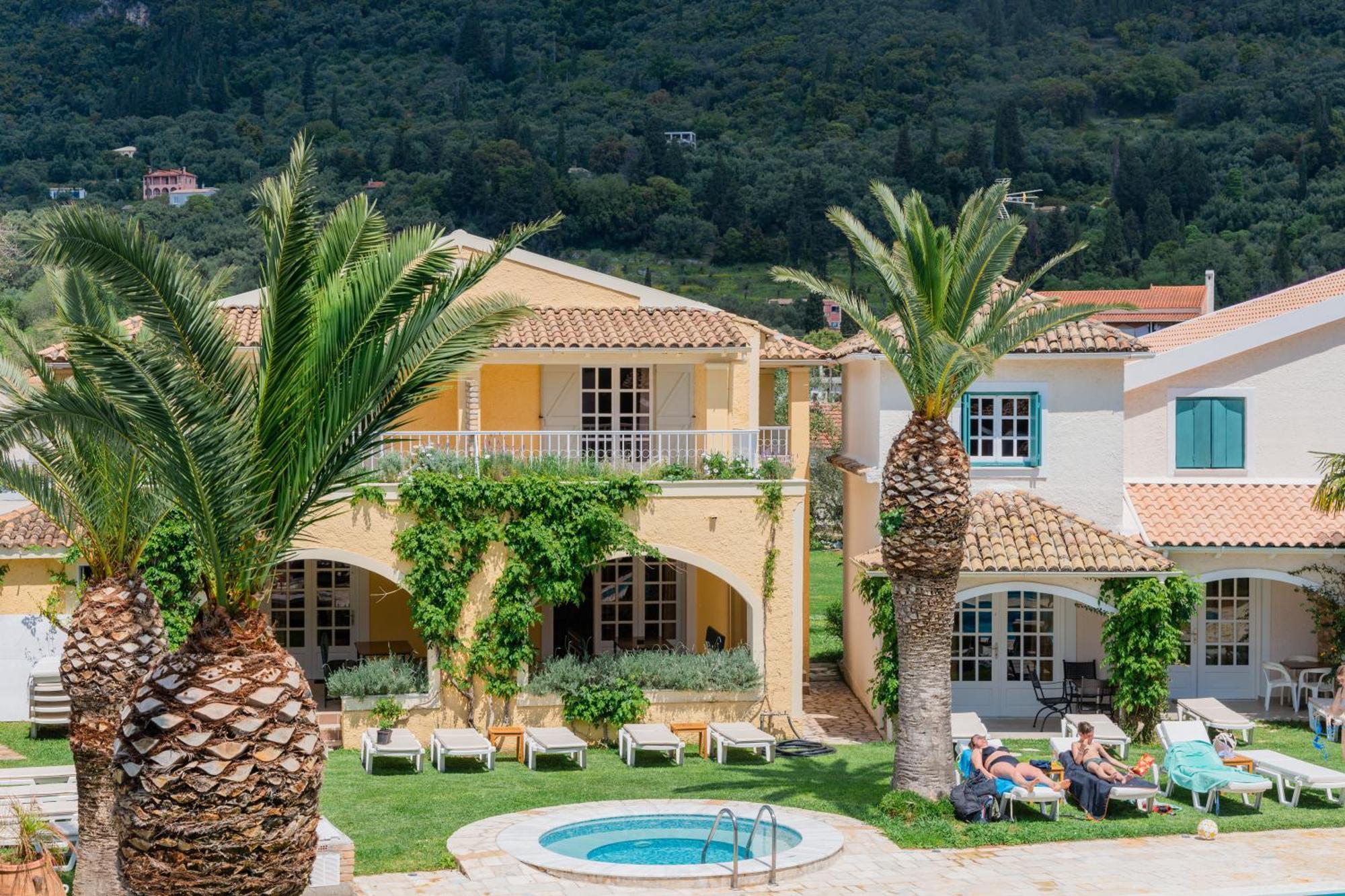 Valentino Corfu Aparthotel Ypsos Eksteriør bilde